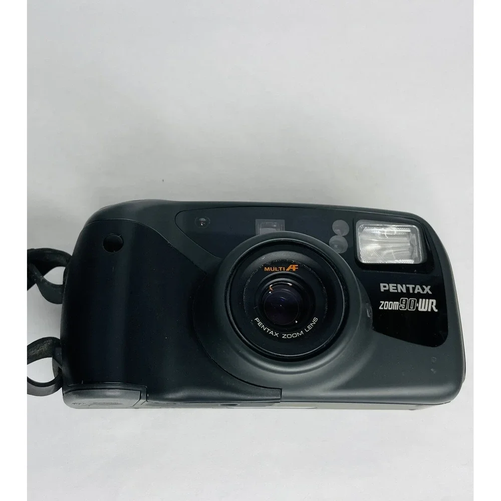Pentax Zoom 90-WR 35mm Point & Shoot Weather‎ Resistance Camera Remote and Case